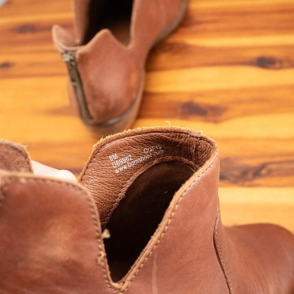 Born Women's Kerri Smooth Leather Distressed Booties Brown Size 8